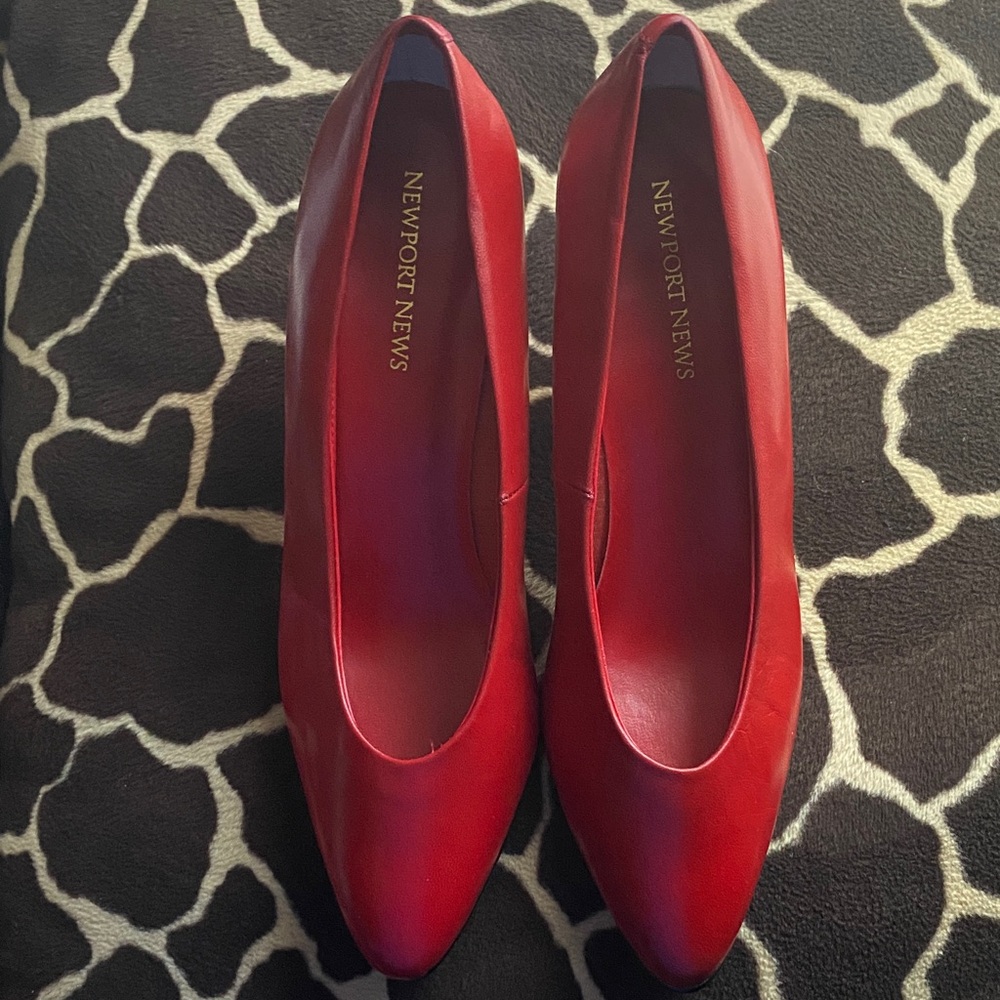 New Without Tags Newport News Bold 3 Inch Red Leather Heels